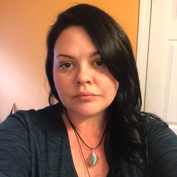 Meet your Posher, Melissa - Picture 1 of 1